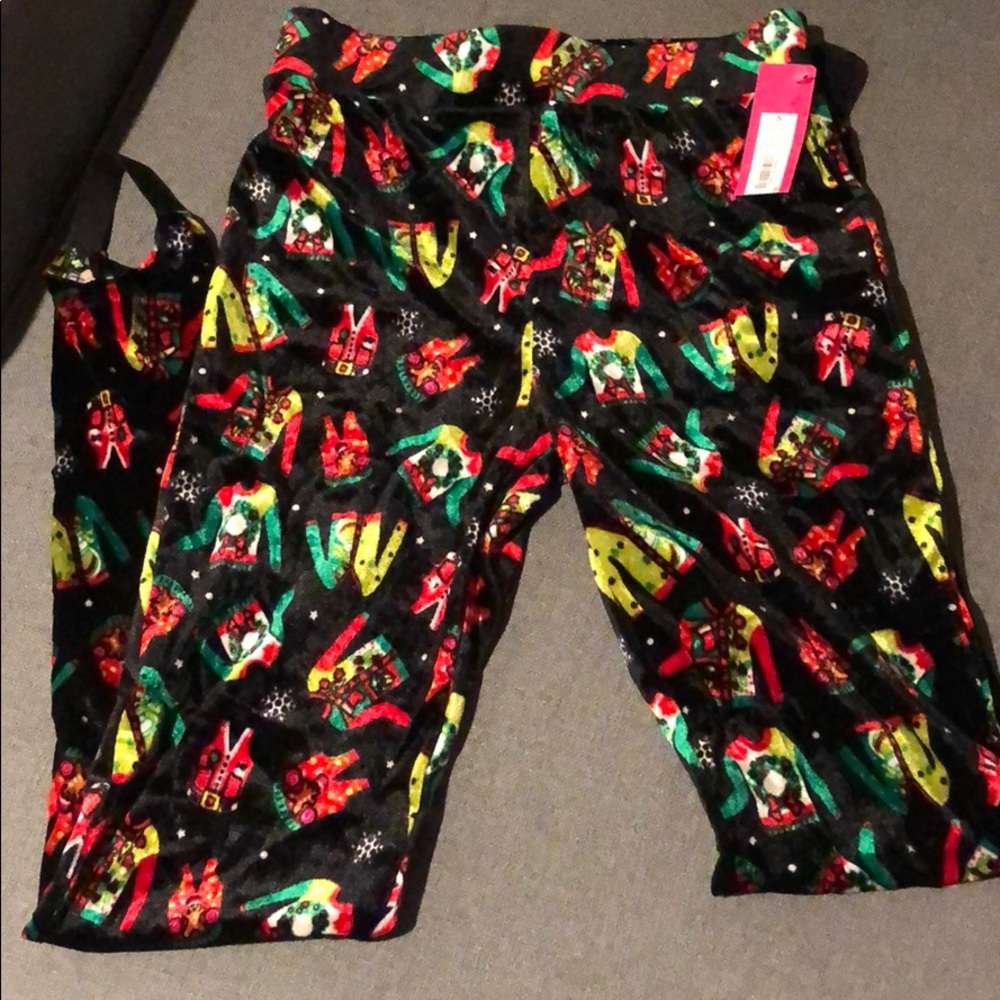 Ugly sweater leggings